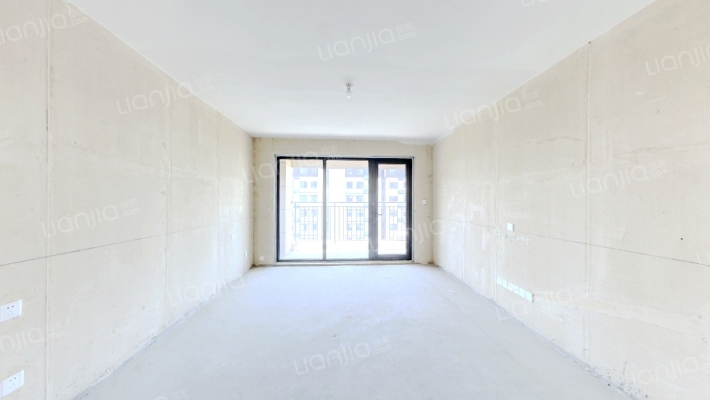 康大江山樾二手房实景图