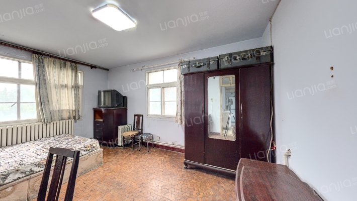 南阳路254号二手房实景图