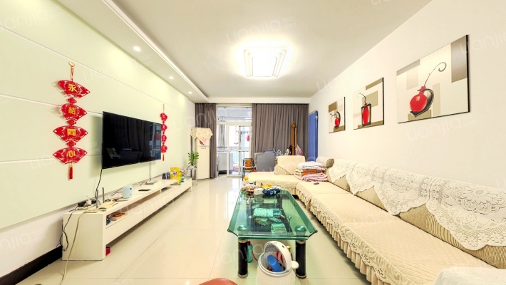 枫丹白露二手房实景图