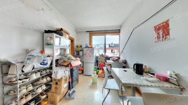 梅花新村二手房实景图