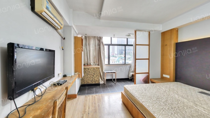 尚上园二手房实景图