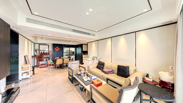 御园二手房实景图