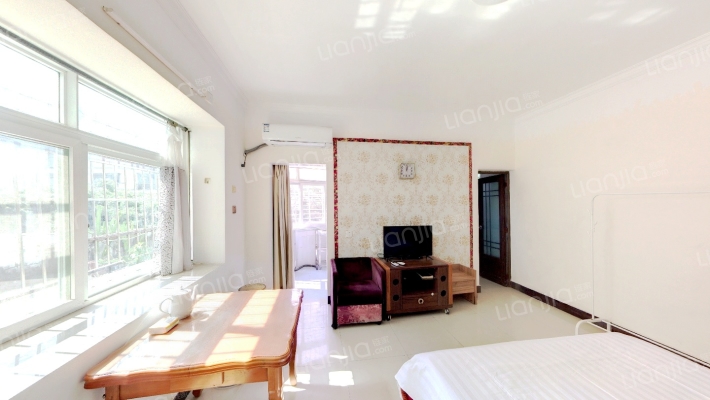 海泰别墅区二手房实景图