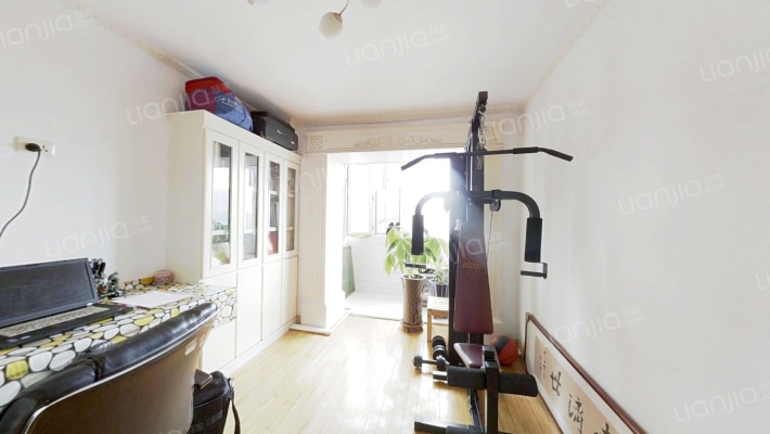 长春市解放大路学校教师公寓二手房实景图