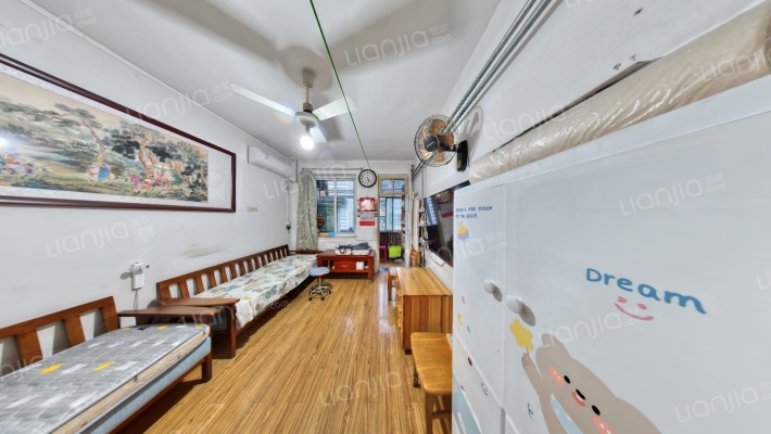 交校路14二手房实景图