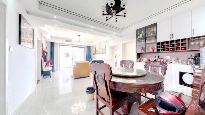 金河国际花苑二手房实景图