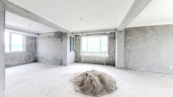 和园二手房实景图