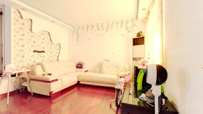 鼎业花苑二手房实景图