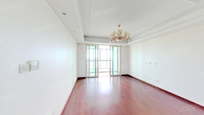 龙馨家园二手房实景图