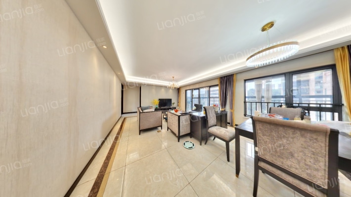 万科富中翡翠传奇森林公园二手房实景图