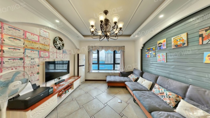 英郡年华二手房实景图