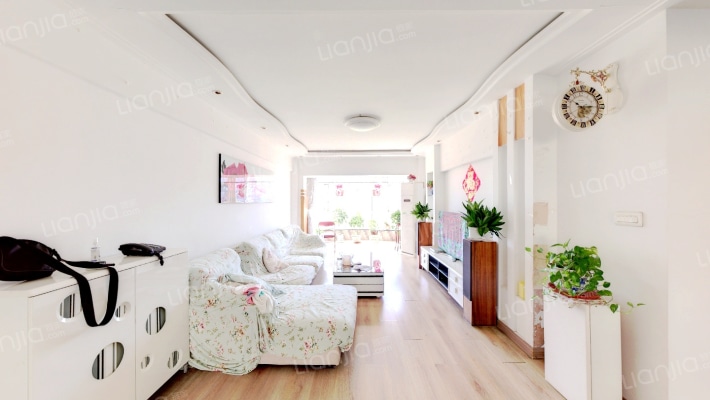 运动家园二手房实景图