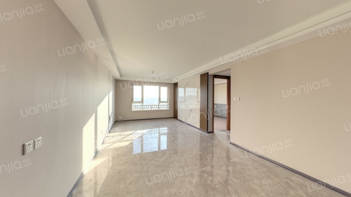 保利和光屿湖二手房实景图