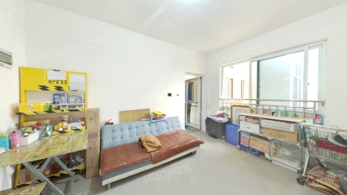 巨龙江山国际二期二手房实景图