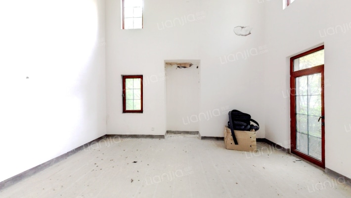 九龙湖畔二手房实景图