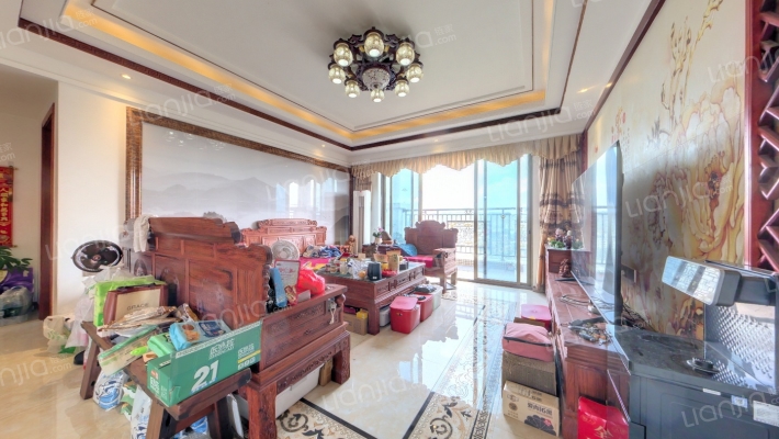 莲花湾畔花园二手房实景图