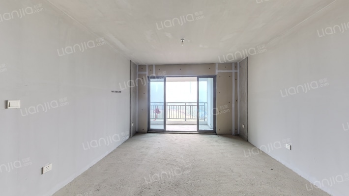 诺德滨江逸园二手房实景图