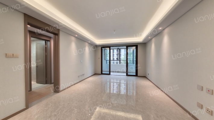 雅樾澜庭二手房实景图