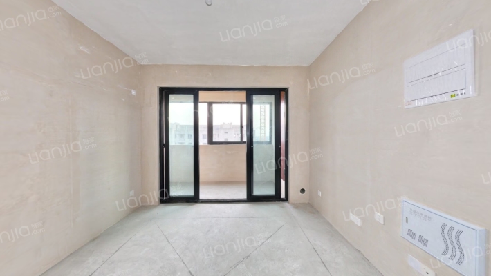 融创盛和潮启未来二手房实景图