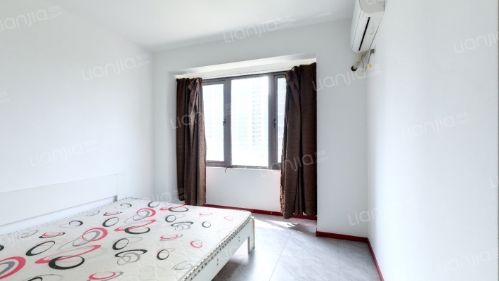 大树彩虹里二手房实景图