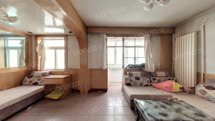 中街子小区二手房实景图