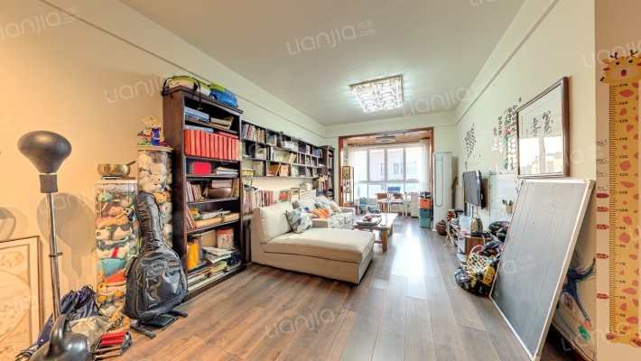 新界五期二手房实景图