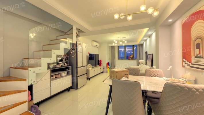 融信海上城二手房实景图