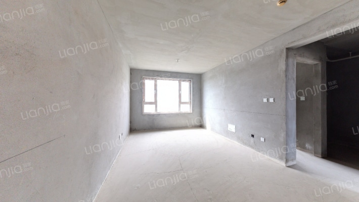 万盛珑玺A区二手房实景图