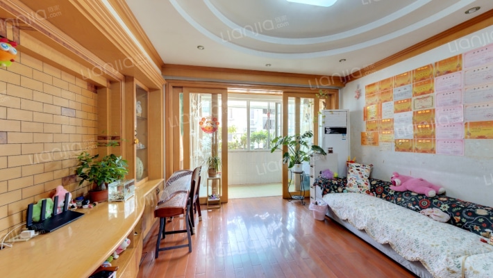 东门公寓二手房实景图