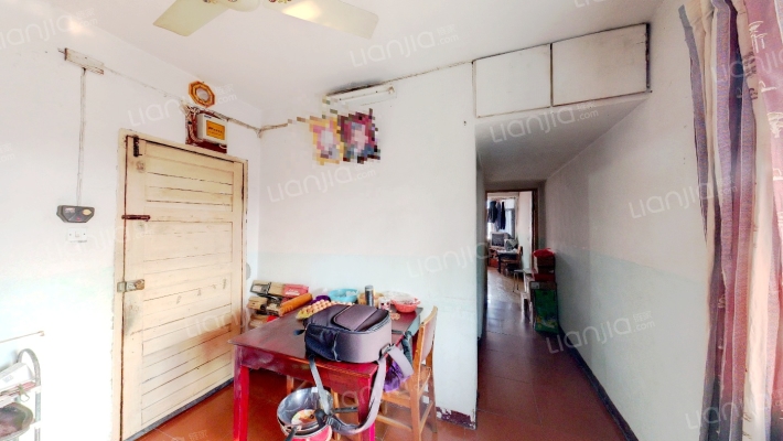 石化一招农贸市场二手房实景图