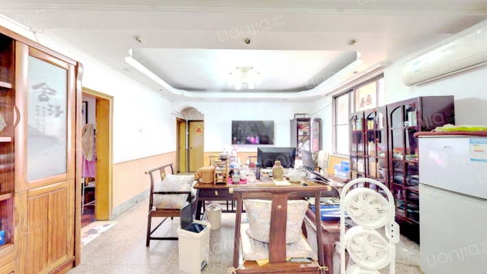 斗门红星小区二手房实景图