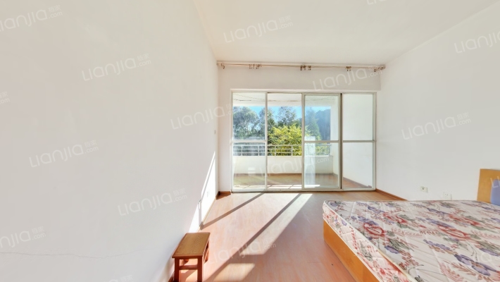 警苑小区二手房实景图