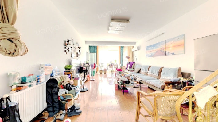 中油小区二手房实景图