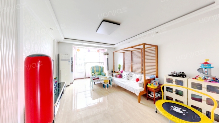 河畔花城西区二手房实景图