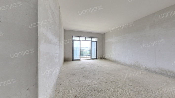 渔龙半湾A区二手房实景图