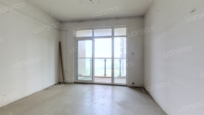 联投龙湾一期二手房实景图