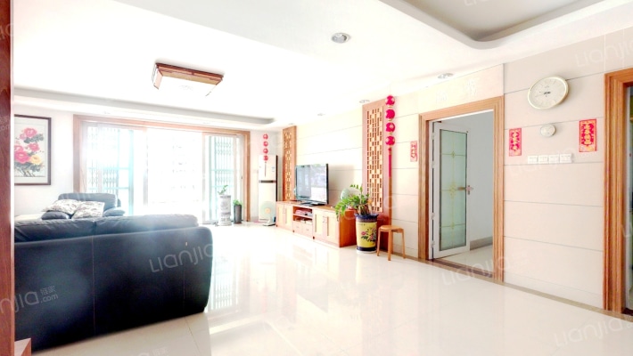 时代广场二手房实景图