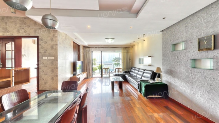 东和春天东区二手房实景图