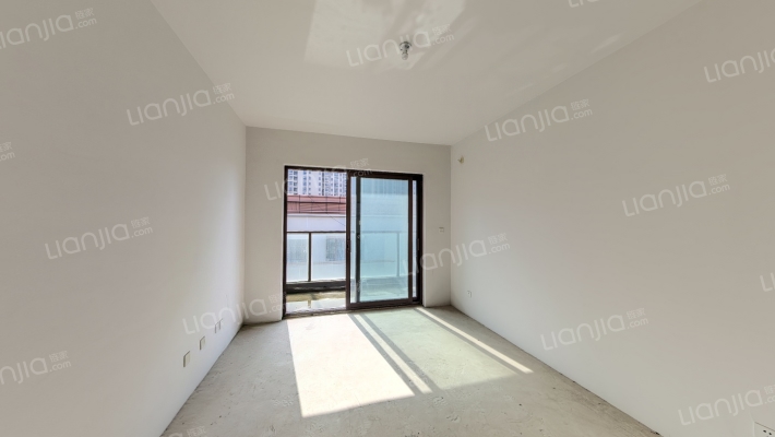 云樾东方二手房实景图