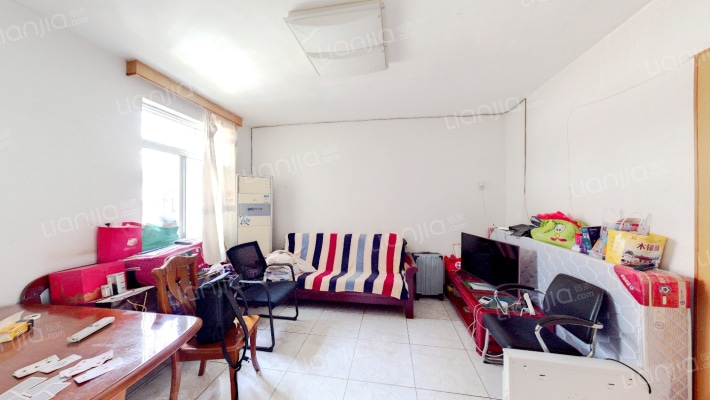 康良小区二手房实景图