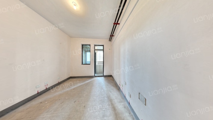 龙城国际四期二手房实景图