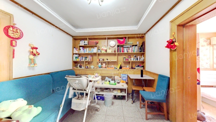 邮局宿舍二手房实景图