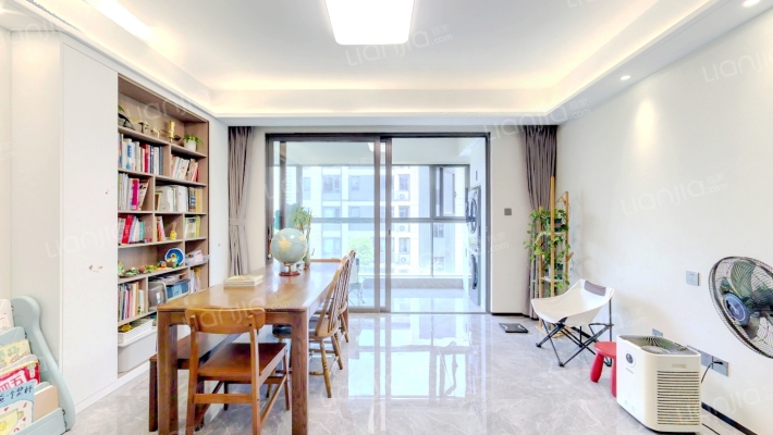 中海方山印二手房实景图