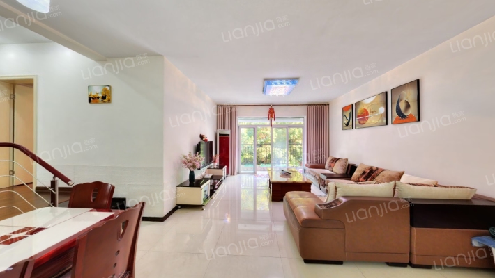 渝复新城丽都二手房实景图