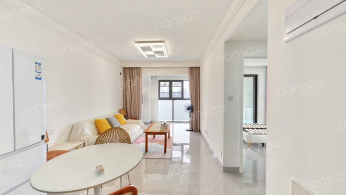 融创海映兰屿二期二手房实景图