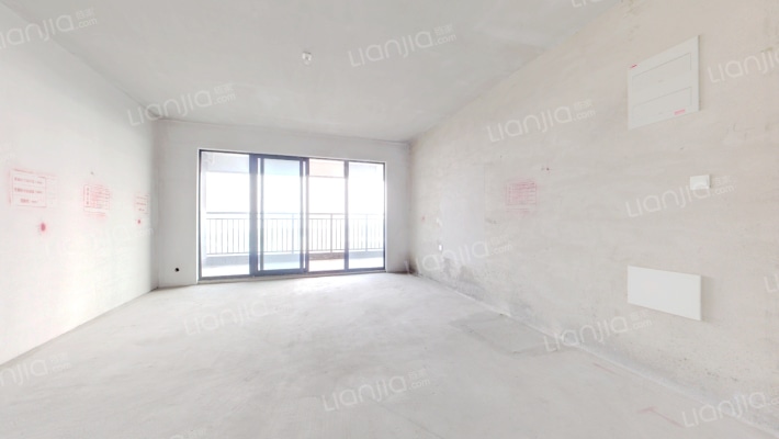 纯水岸东湖三期二手房实景图