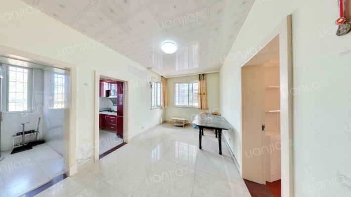 鸿远小区二手房实景图