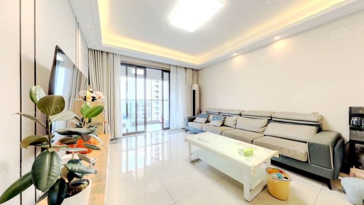 人居金云府二手房实景图