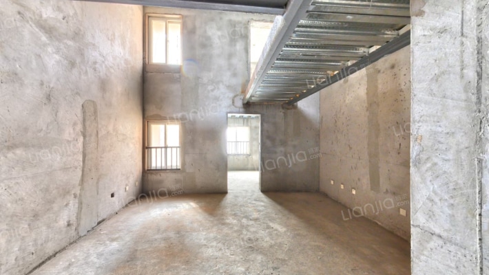 依云小镇二手房实景图