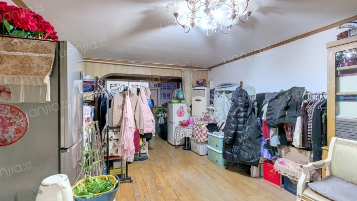 百菊小区二手房实景图